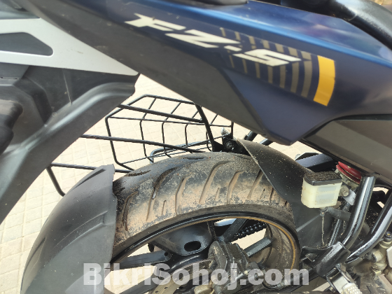 Yamaha Fzs v2